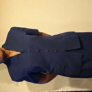 Used Emily 2 piece navy blue lady's suit. Size: 12 As Is No Refunds